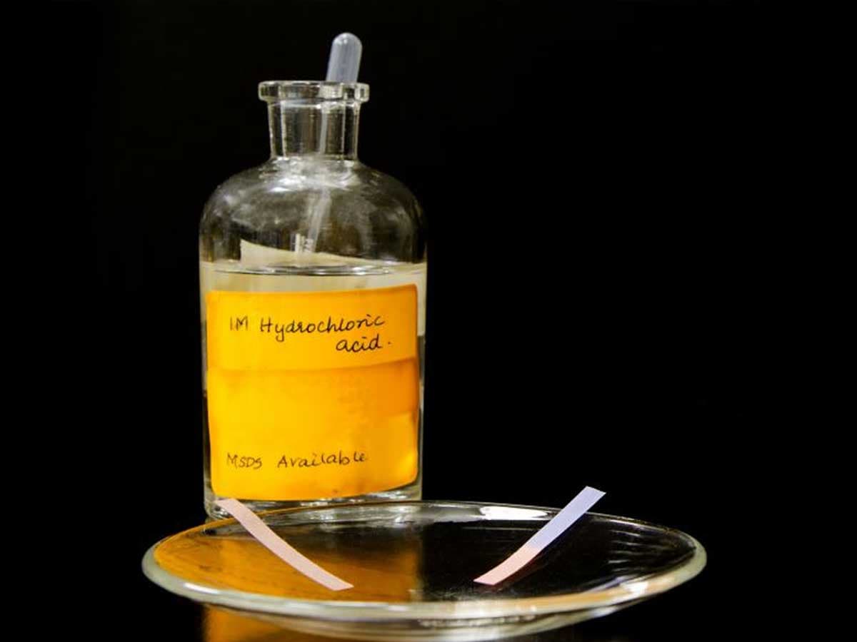 Hydrocholoric acid bottle